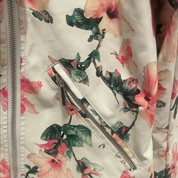 Bagatelle Women's Floral Leather Jacket - Cream and Pink - Picture 4 of 10